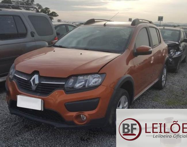 RENAULT SANDERO 15/15