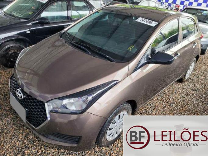 HYUNDAI HB20 19/19