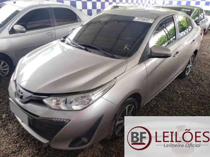 TOYOTA YARIS SEDAN 18/19