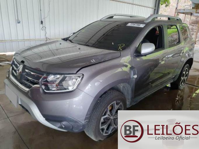 RENAULT DUSTER 21/21