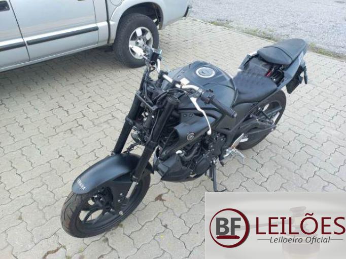 YAMAHA MT-03 22/23