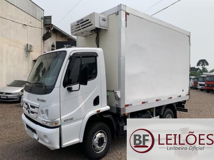 MERCEDES BENZ ACCELO 12/12