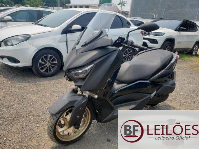 YAMAHA XMAX 20/21