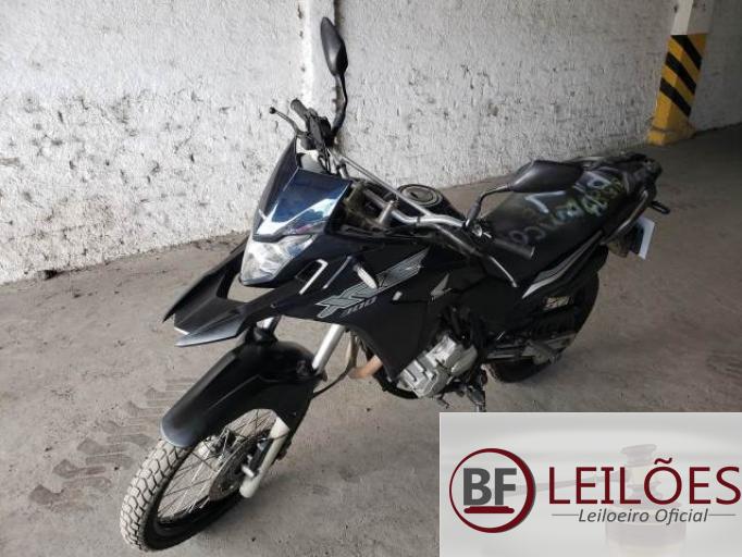 HONDA XRE 300 19/19