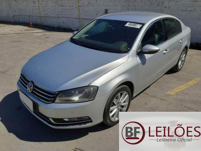 VOLKSWAGEN PASSAT 13/13