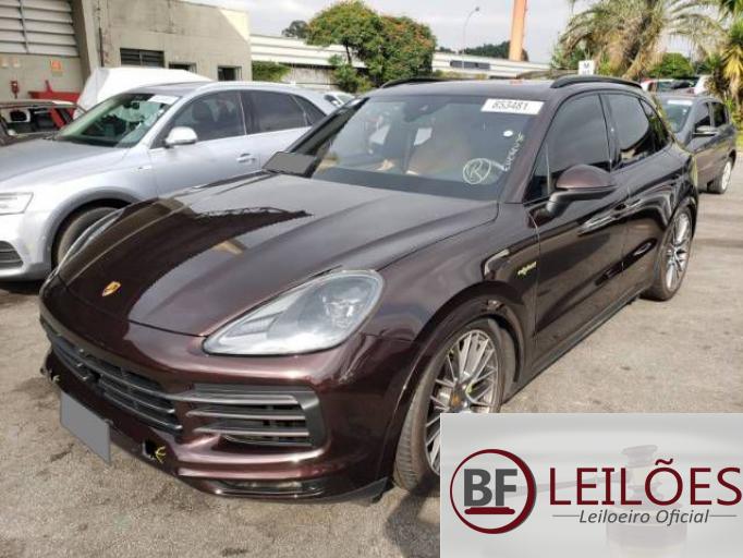 PORSCHE CAYENNE 22/23