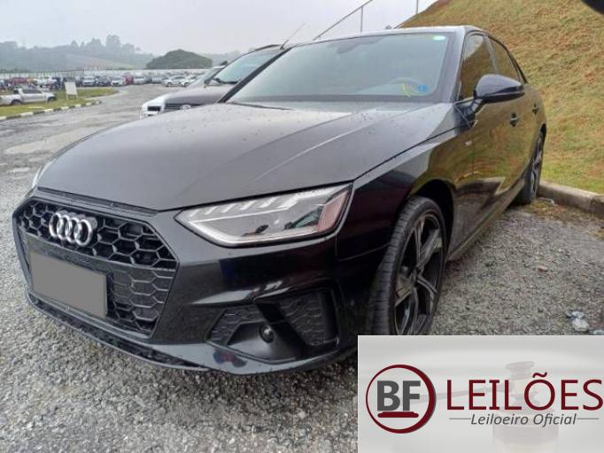 AUDI A4 22/23