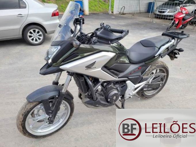 HONDA NC 750X 18/18
