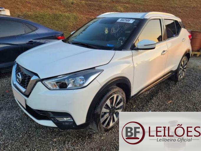 NISSAN KICKS 16/17