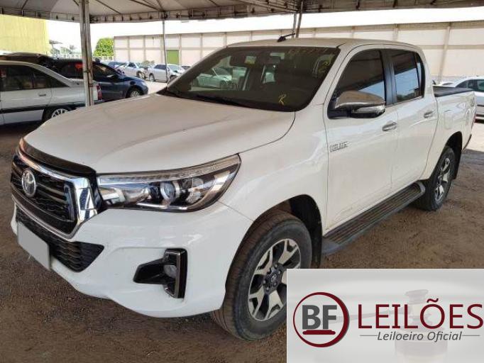 TOYOTA HILUX CD 20/20